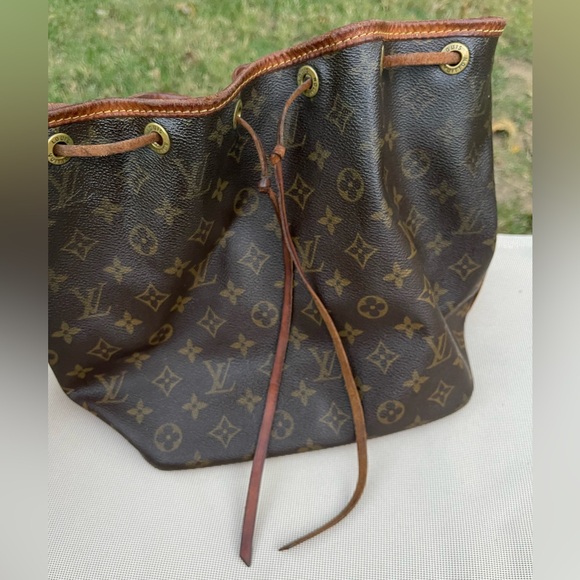 Louis Vuitton Vintage Noe Bag - Picture 14 of 14